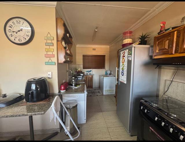 3 BEDROOM HOUSE FOR SALE IN SUNAIR PARK